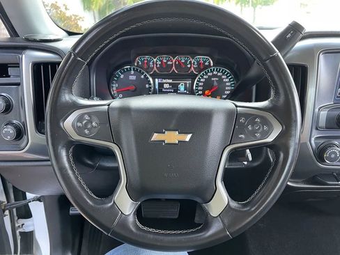 Used 2018 Chevrolet Silverado 1500 LT image 22