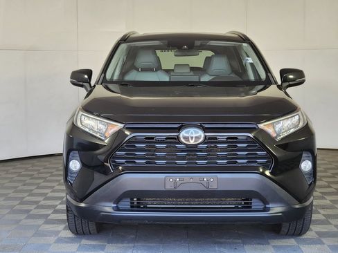 Used 2020 Toyota RAV4 XLE Premium AWD/4WD image 2