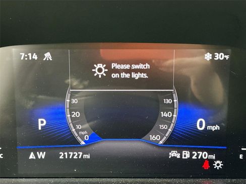 Used 2025 Volkswagen Taos SE image 3