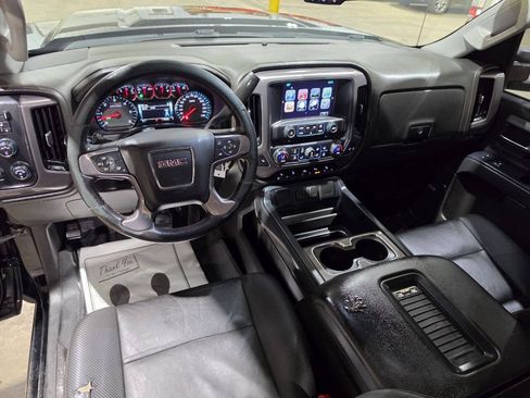Used 2017 GMC Sierra 2500 SLT w/ All Terrain X HD Package AWD/4WD image 30