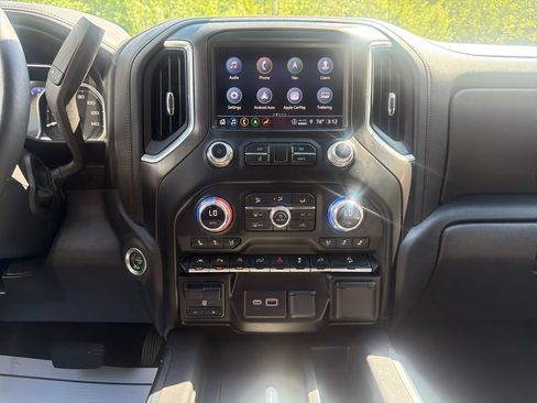 Certified 2021 GMC Sierra 1500 AT4 w/ AT4 Premium Package AWD/4WD image 42