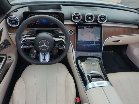 Used 2026 Mercedes-Benz CLE 53 AMG 4MATIC Cabriolet image 31