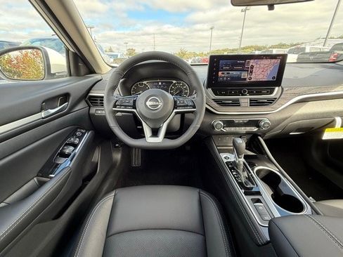 New 2025 Nissan Altima 2.5 SL image 21
