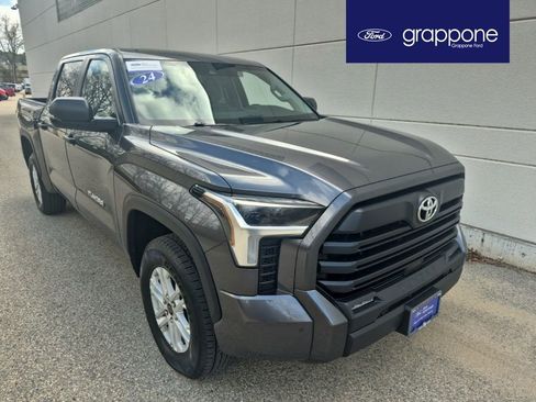 Used 2024 Toyota Tundra SR5 w/ SR5 Convenience Package image 1
