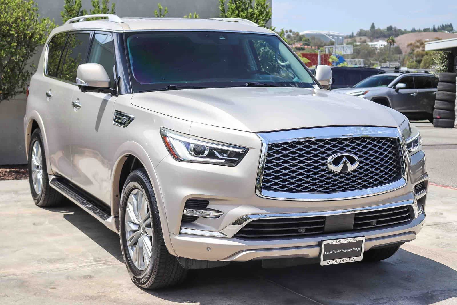 Used 2019 INFINITI QX80 Luxe RWD image 3