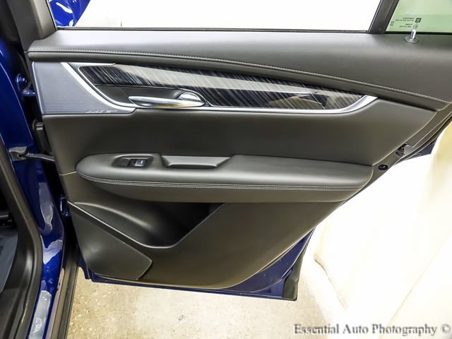 Certified 2025 Cadillac XT6 Premium Luxury AWD/4WD image 25