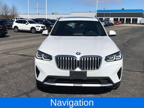 Used 2023 BMW X3 xDrive30i AWD/4WD image 2