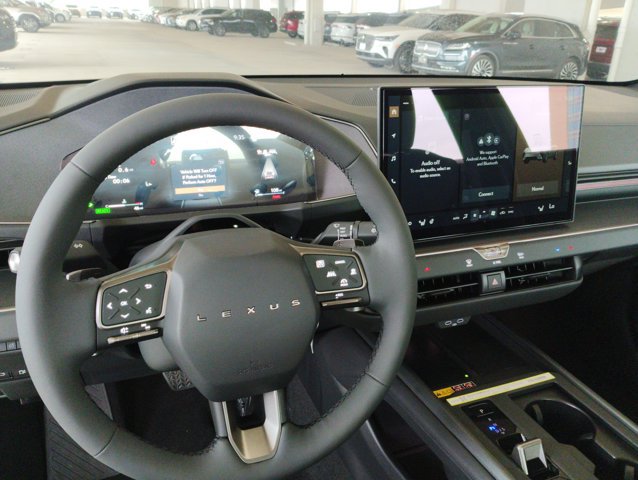Used 2026 Lexus ES 350h w/ Convenience Package FWD image 10