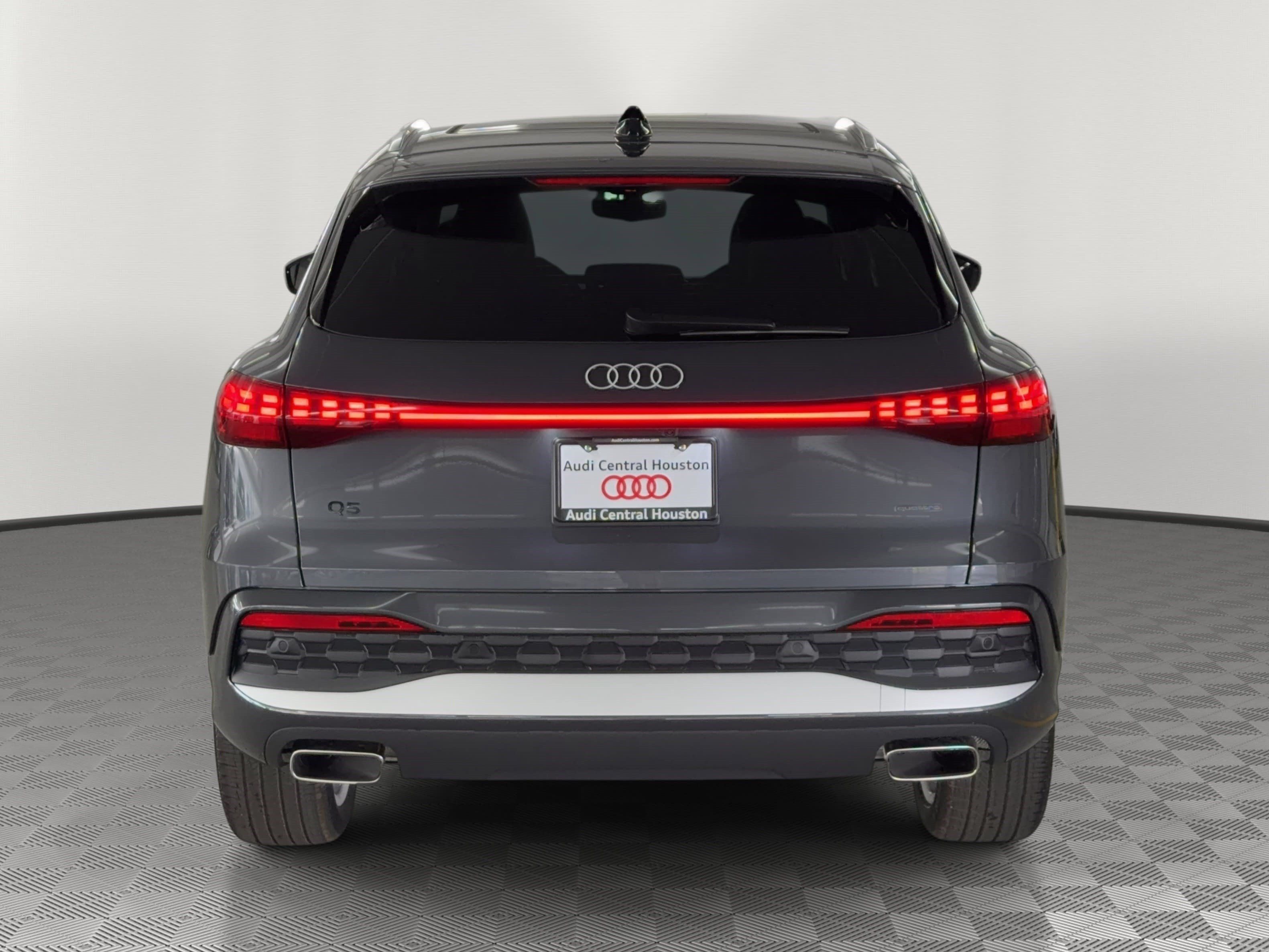 New 2026 Audi Q5 Premium Plus AWD/4WD image 10