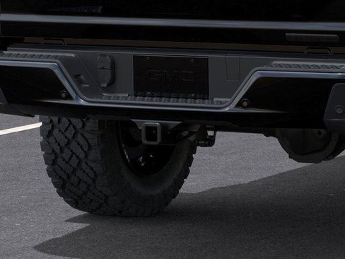 New 2026 GMC Canyon Elevation w/ Technology Package image 14