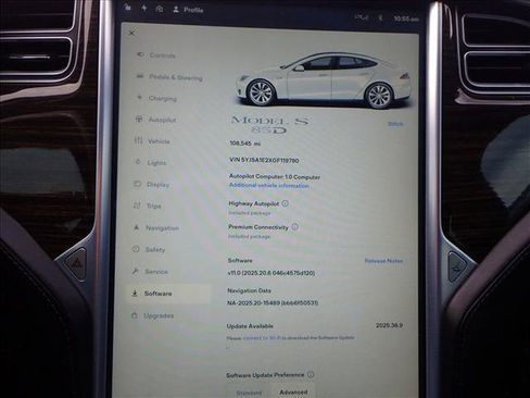 Used 2016 Tesla Model S 85D image 22