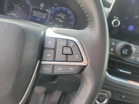 Certified 2024 Toyota Grand Highlander AWD Hybrid image 36