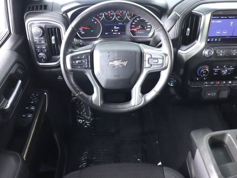 Used 2020 Chevrolet Silverado 1500 RST image 30