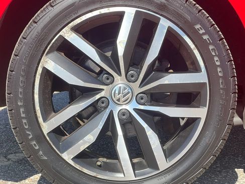 Used 2015 Volkswagen Golf SE w/ Lighting Package FWD image 8