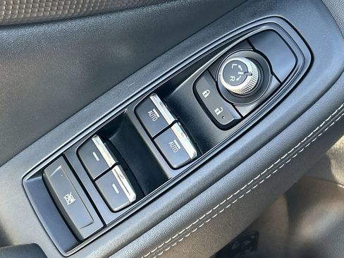 Used 2023 Subaru Forester Touring image 18
