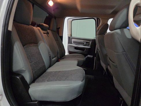 Used 2018 RAM 2500 Big Horn image 9