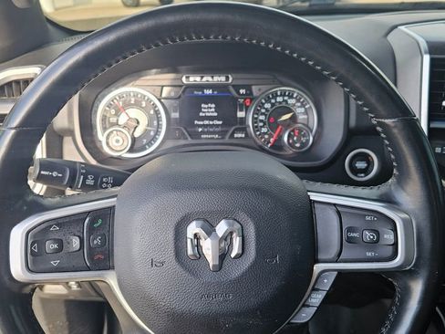 Used 2022 RAM 1500 Big Horn AWD/4WD image 13