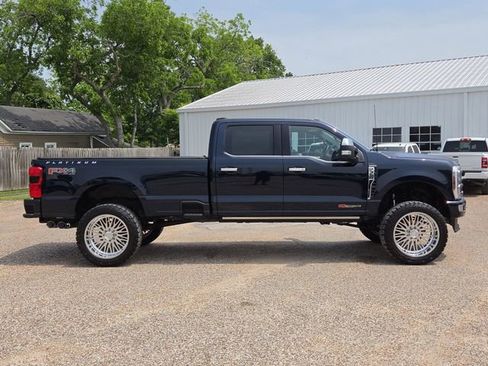 Used 2024 Ford F350 Platinum w/ FX4 Off-Road Package AWD/4WD image 40