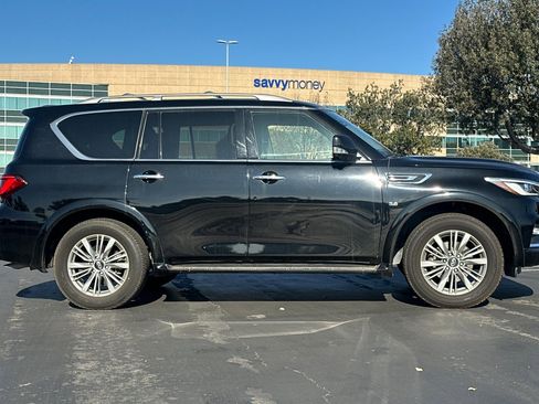 Used 2018 INFINITI QX80 2WD w/ Driver Assistance Package image 3