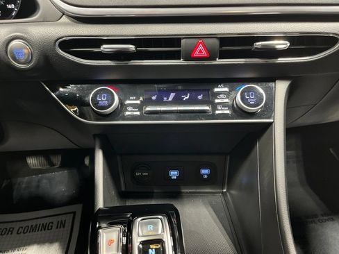 Used 2023 Hyundai Sonata SEL FWD image 28