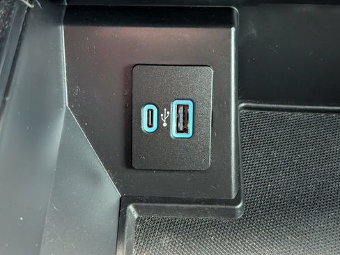 Used 2022 Ford F150 Lariat AWD/4WD image 22