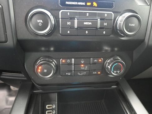 Used 2020 Ford F150 XL w/ Equipment Group 101A Mid RWD image 28