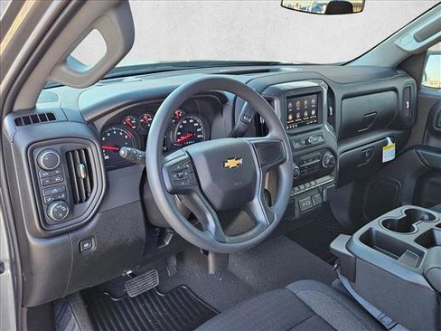 New 2026 Chevrolet Silverado 1500 Custom image 3