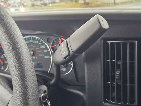 New 2025 Chevrolet Express 2500 Extended image 18