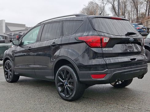 Used 2019 Ford Escape SE image 7