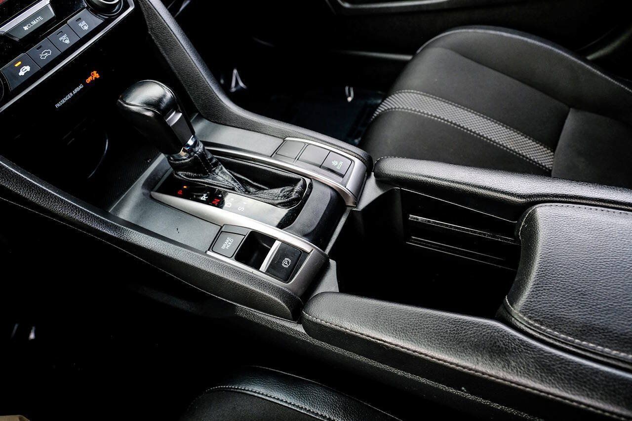 Used 2020 Honda Civic Sport image 27