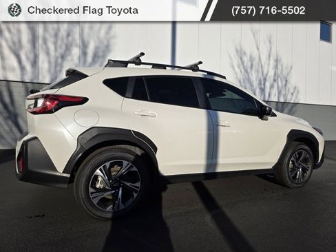 Used 2024 Subaru Crosstrek 2.0i Premium image 8
