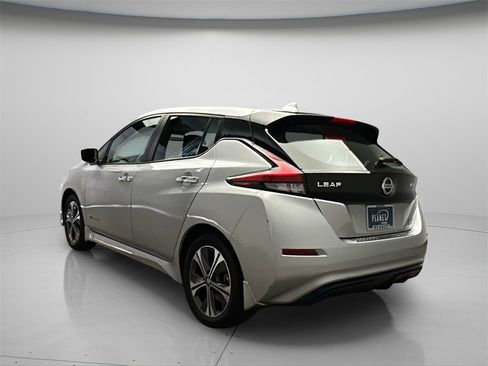 Used 2019 Nissan Leaf SV Plus w/ SV Plus Technology Package image 5