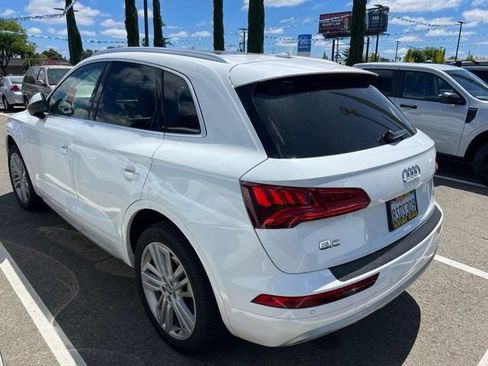 Used 2018 Audi Q5 2.0T Premium Plus w/ Premium Plus Package AWD/4WD image 9