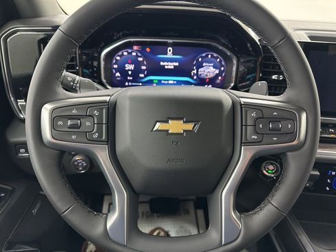 New 2026 Chevrolet Silverado 1500 LTZ w/ LTZ Premium Package image 32