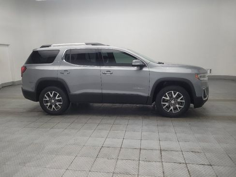 Used 2023 GMC Acadia SLE w/ Driver Convenience Package FWD image 11