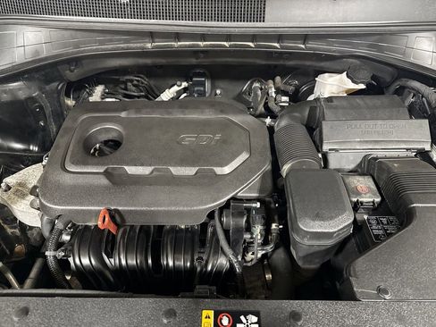 Used 2019 Kia Sorento LX w/ LX Convenience Package image 25