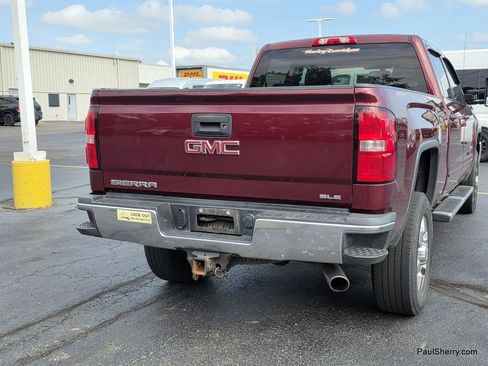 Used 2016 GMC Sierra 2500 SLE w/ SLE Preferred Package AWD/4WD image 4