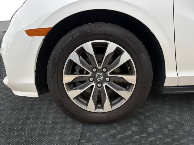 Certified 2024 Honda Odyssey EX-L image 13