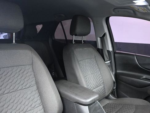 Used 2020 Chevrolet Equinox LT FWD image 11