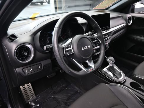 Used 2023 Kia Forte GT-Line image 10