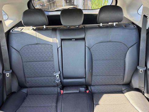 Used 2022 Kia Niro EX FWD image 40