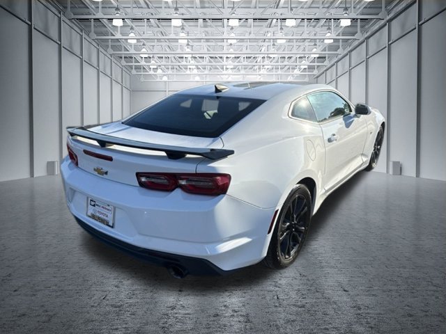Used 2019 Chevrolet Camaro LS RWD image 5