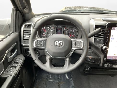 Used 2025 RAM 2500 Big Horn image 12