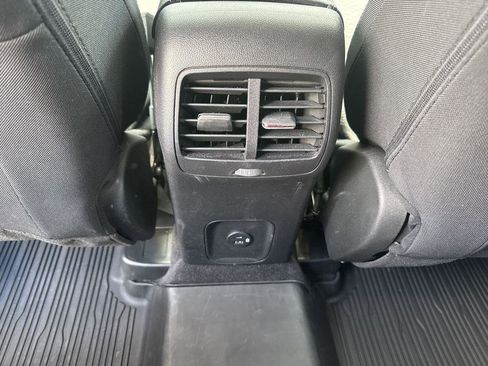 Used 2022 Ford Escape SE w/ Convenience Package image 17