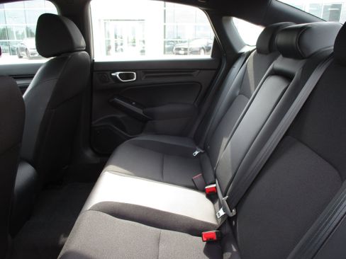 Used 2025 Honda Civic Sport image 27