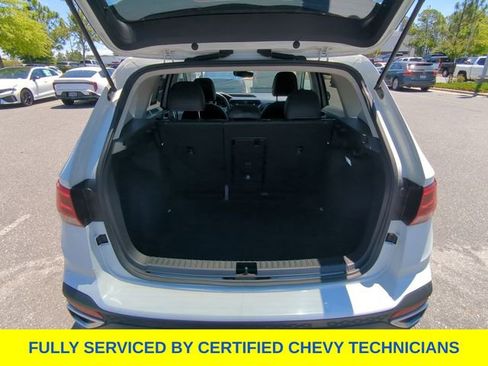 Used 2024 Volkswagen Taos SE FWD image 40