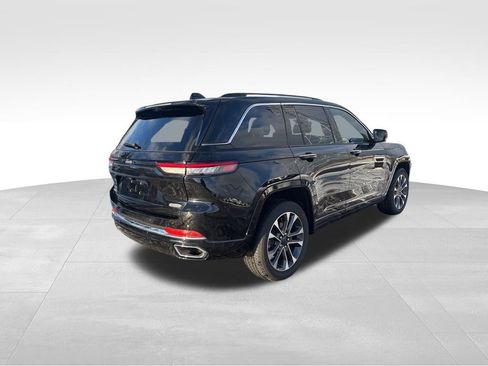 Used 2023 Jeep Grand Cherokee Overland w/ Luxury Tech Group IV image 23