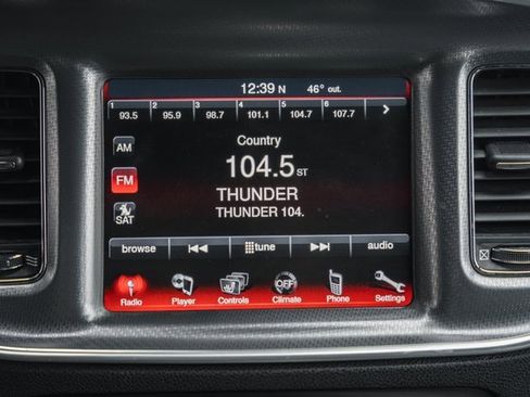 Used 2014 Dodge Charger R/T w/ Wheels & Tunes Group image 29