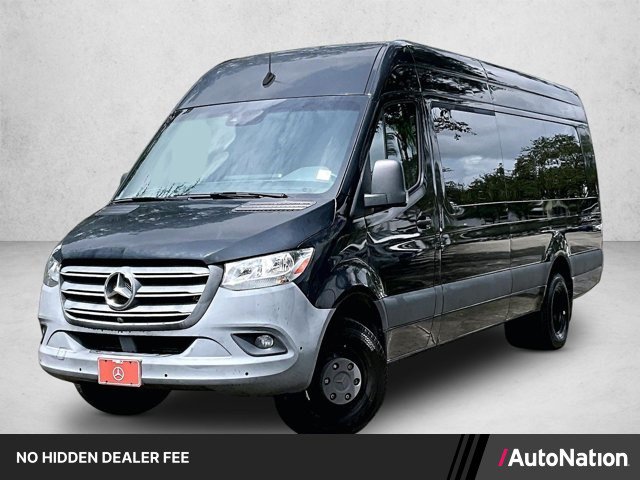 Used 2021 Mercedes-Benz Sprinter 3500 image 1