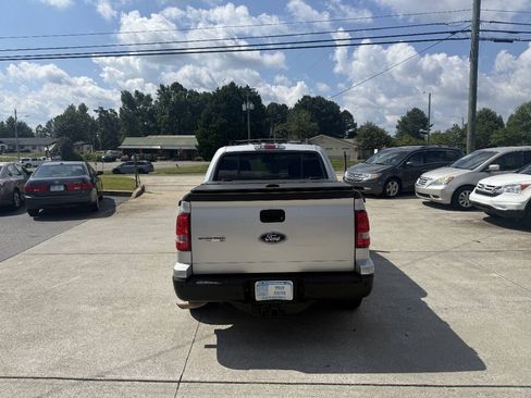 Used 2010 Ford Explorer Sport Trac XLT RWD image 6